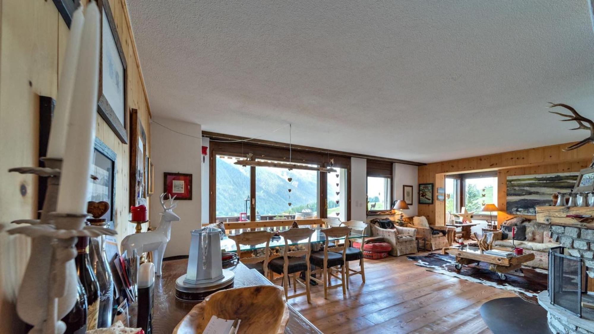 Chesa Flurigna - Zuoz Apartman Kültér fotó